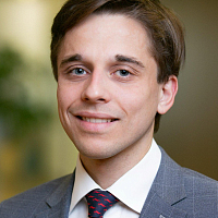 Виктор Калмыков