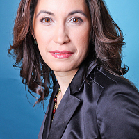 Каринэ Адамова